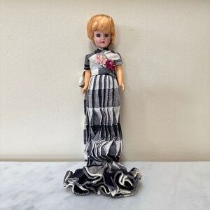 💰 SOLD 💰 Vintage Sleepy Eyes Decorative Toilet Paper Roll Cover Doll Black Dress